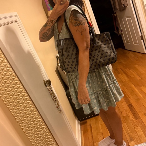 Douney & Bourke Monogram Black and Gray Tote Bag 👜 - Picture 16 of 17